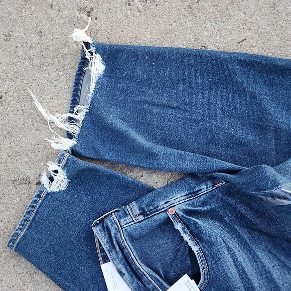 NWT American Eagle 20 Long 35 W High V-Rise Mom Jeans - Picture 14 of 15